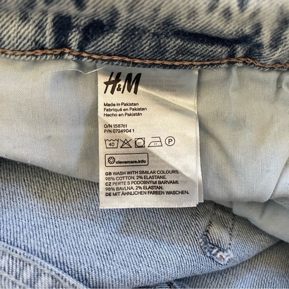 H&M Jeans Girlfriend Fit Regular Waist Loose Fit High Rise Light Wash 8 - Picture 11 of 11